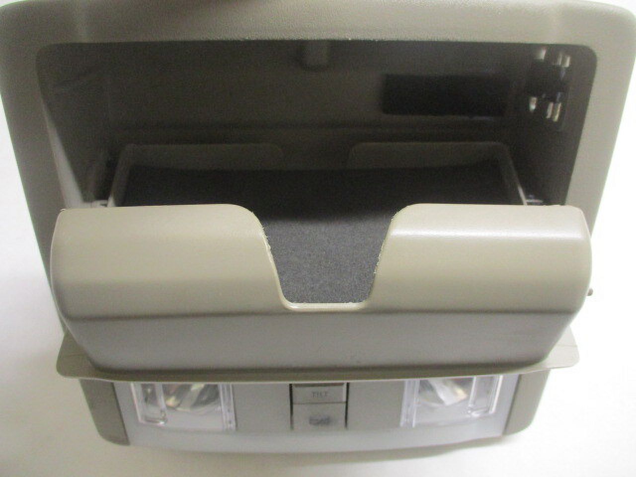 Pre-Owned 2007 Lincoln Navigator Overhead Roof Console w/Sunroof OEM LKQ (Good)
