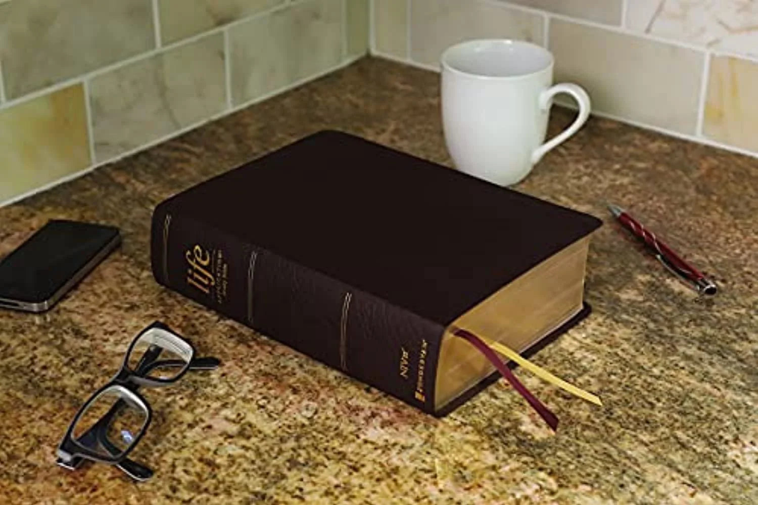 Zondervan NIV Life Application Study Bible - Large Print - Third Edition, Burgundy Bonded Leather - Apr 2020