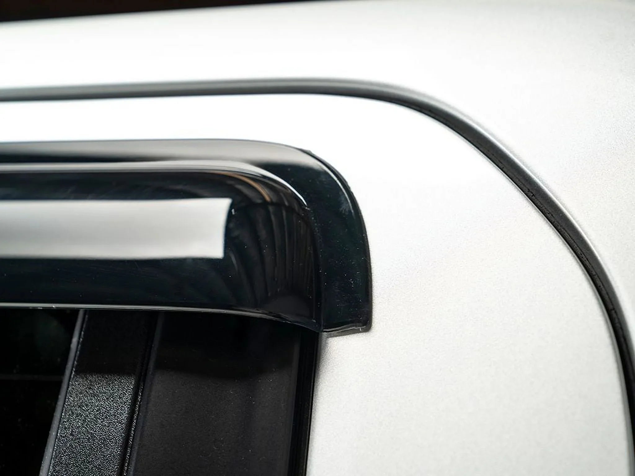 Auto Ventshade (AVS) by RealTruck 94974 Ventvisor, 4-Piece Matching with Select: 2019 Ford F150 Supercrew, 2017-2022 Ford F250