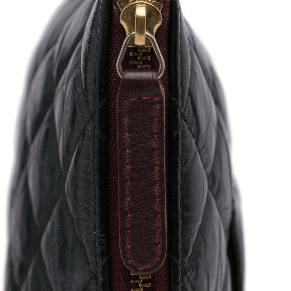 Pre-Owned Authenticated Chanel Reissue O Case Lambskin Leather Black Pouch Unisex (Good)