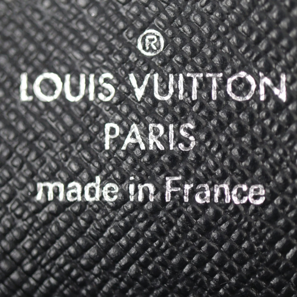 Pre-Owned LOUIS VUITTON Louis Vuitton Zippy Wallet Long M61857 Epi Leather Black Silver Hardware Round Zipper (Good)