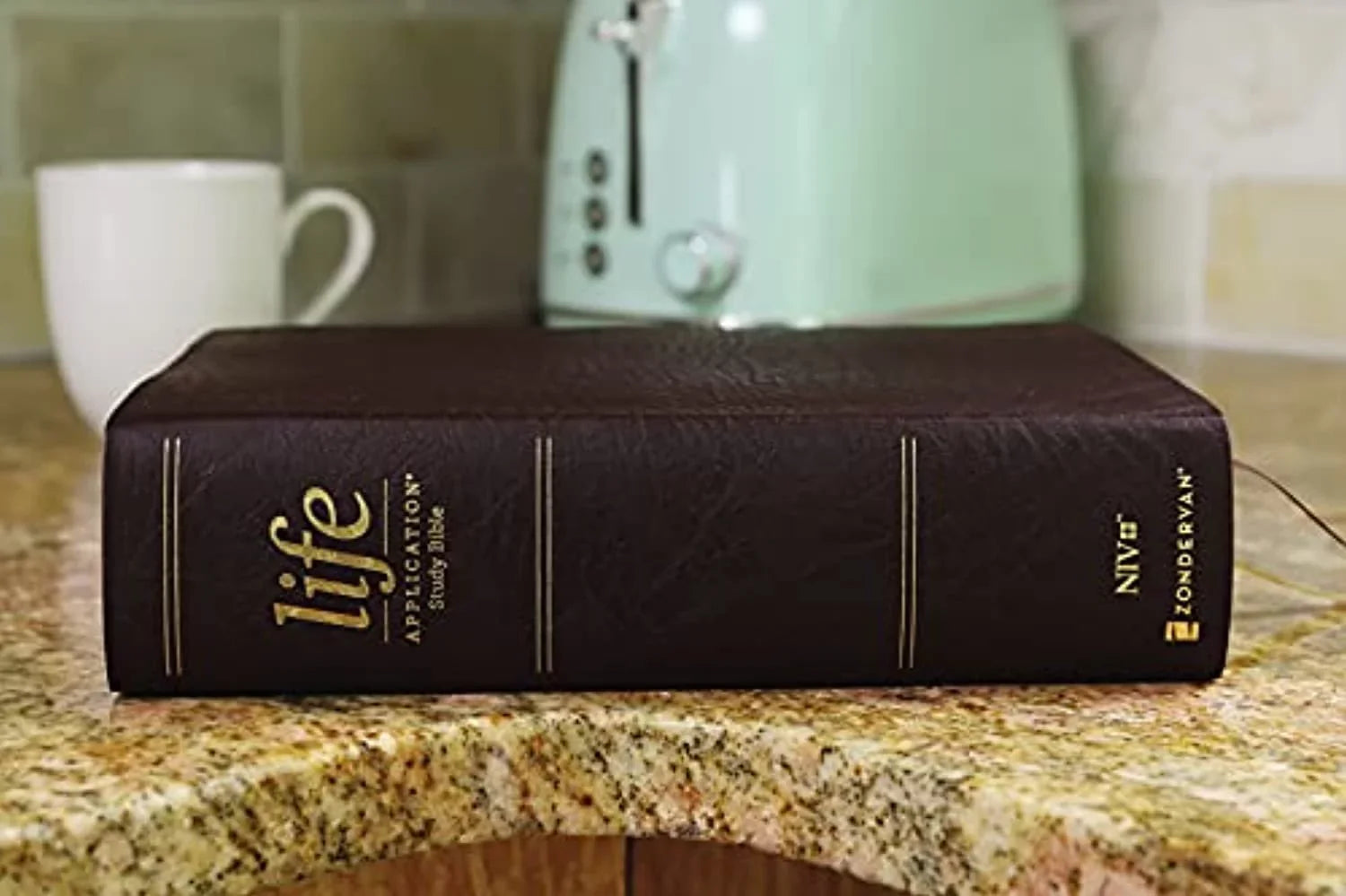 Zondervan NIV Life Application Study Bible - Large Print - Third Edition, Burgundy Bonded Leather - Apr 2020