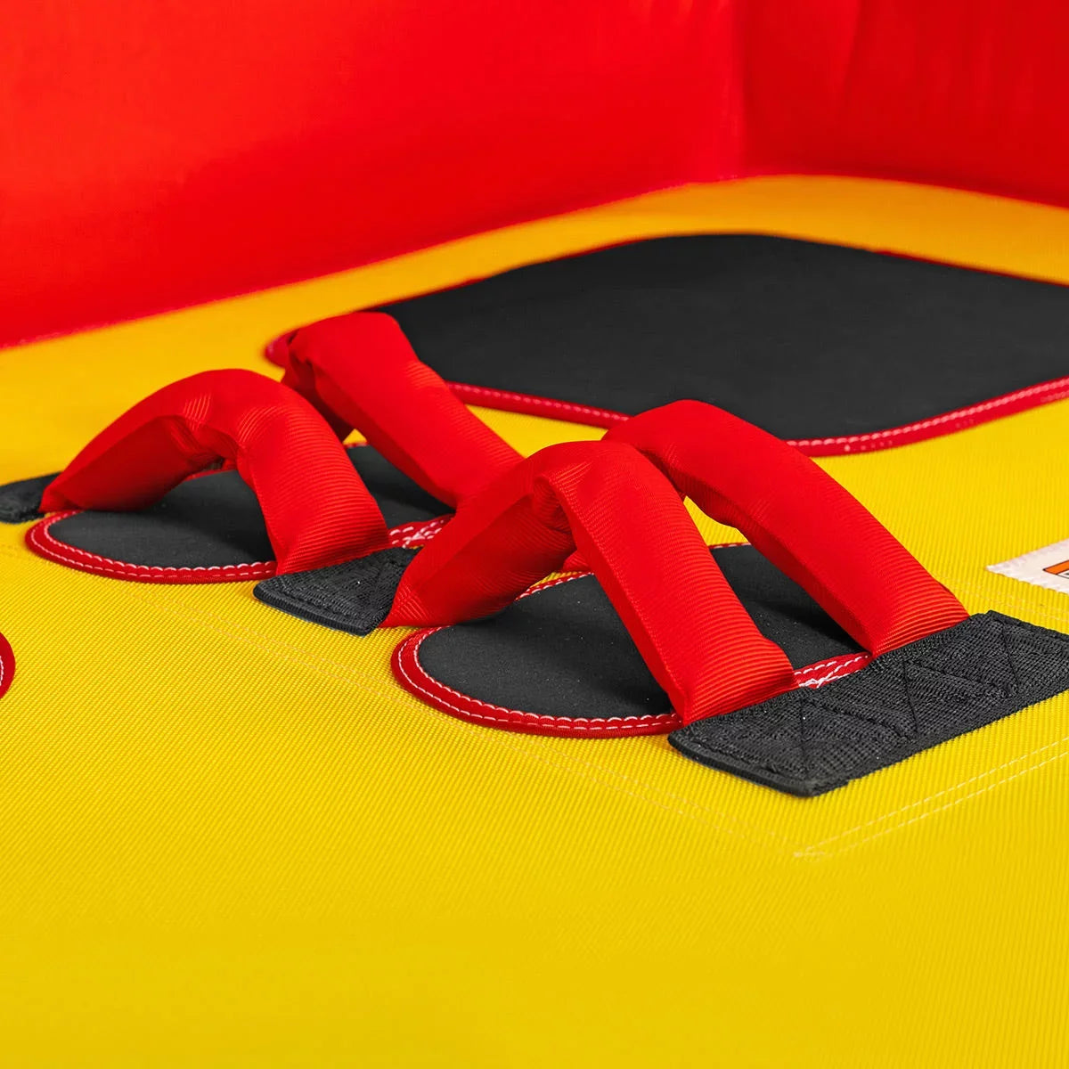 Airhead Airhead Super Mable HD, Red/Yellow, 3 Rider